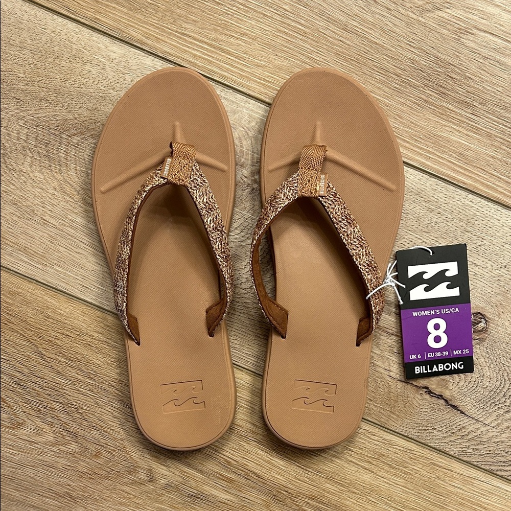 NWT Women’s Billabong Brown Braided Flip Flop Sandals